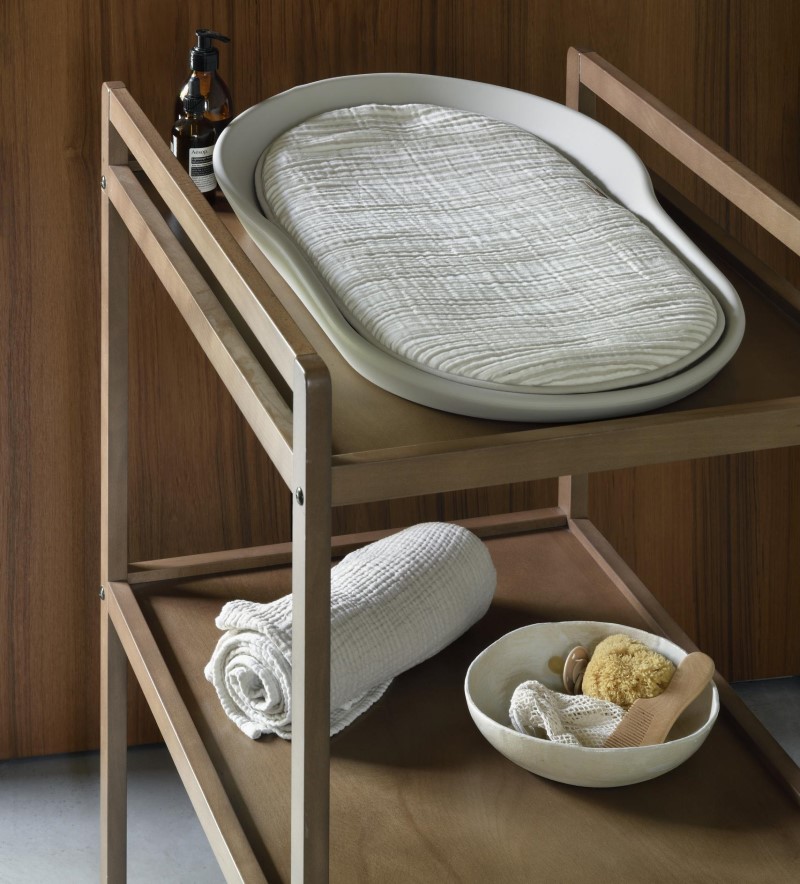 Béžový redukční polštář pro podušku Quax Mamee - pruhy